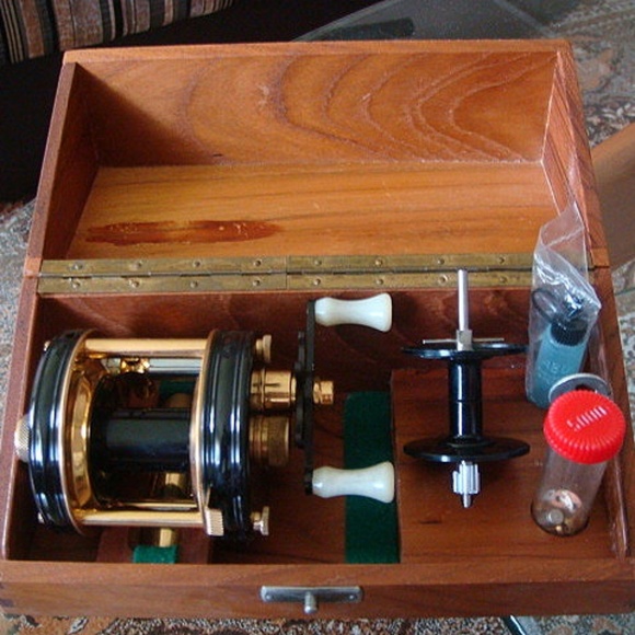 Abu Garcia Ambassadeur DeLuxe 5000 - Picture 6 of 8